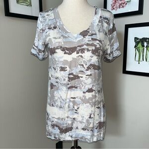 π«‘ Rock & Republic Camo Tee Shirt